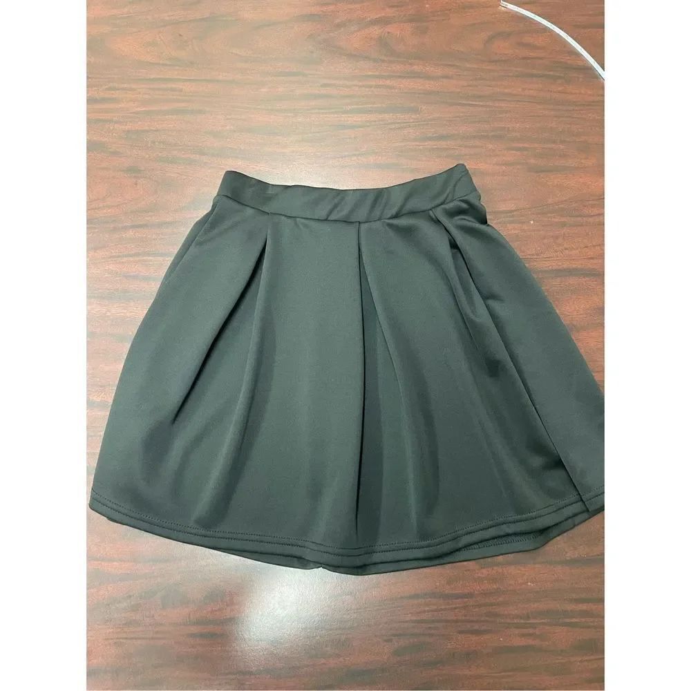 Rue21 Black Flare Mini Skirt Size Small